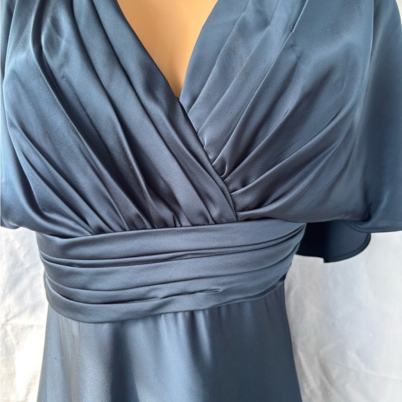 AZAZIE PAMELA Blue V-Neck Flutter Sleeve Gown - Picture 4 of 14